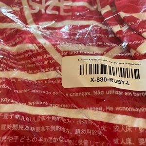 New in bag, vneck striped top